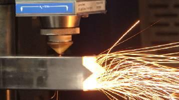 How Thick Can 15000 Watt Fiber Laser Cutting Machine Cut